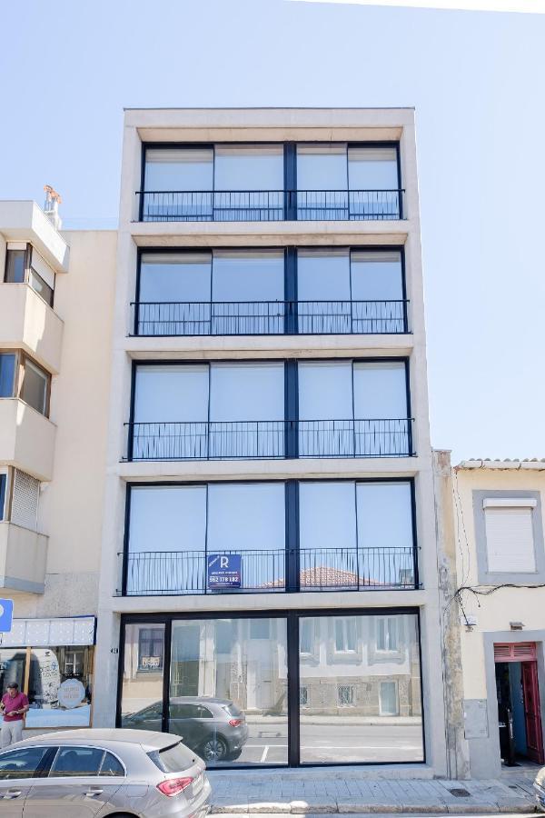 Boutique Rentals- Bliss By The Sea Apt- Ocean Views In Foz Beach Порту Экстерьер фото